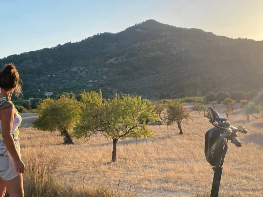 Autumn activities in Mallorca - e-scooter tour through the countryside