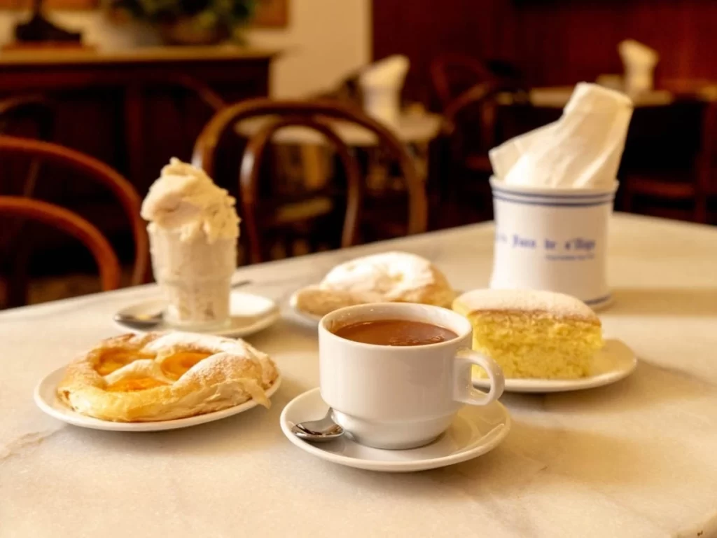 best restaurants Mallorca - Ca’n Joan de s’Aigo drinks and pastries