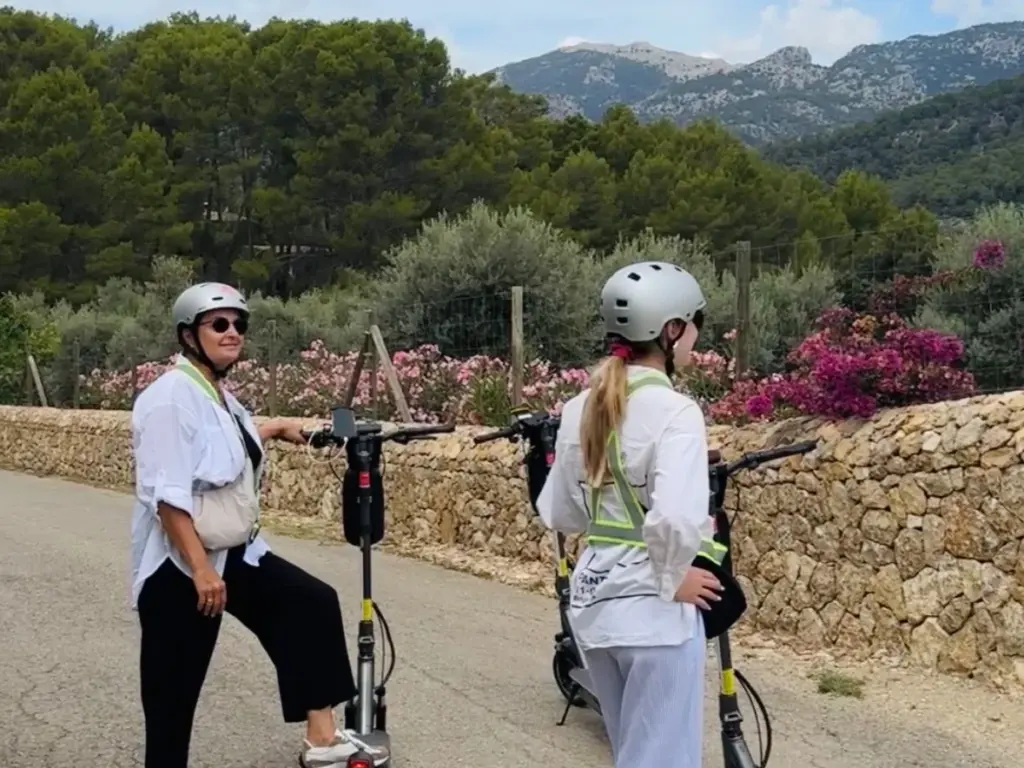 Unique e-scooter tour through Mallorca's countryside