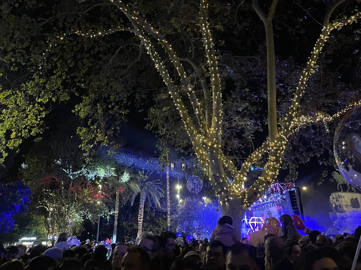 Festive New Year’s Eve celebrations and dining options in Palma de Mallorca during December.