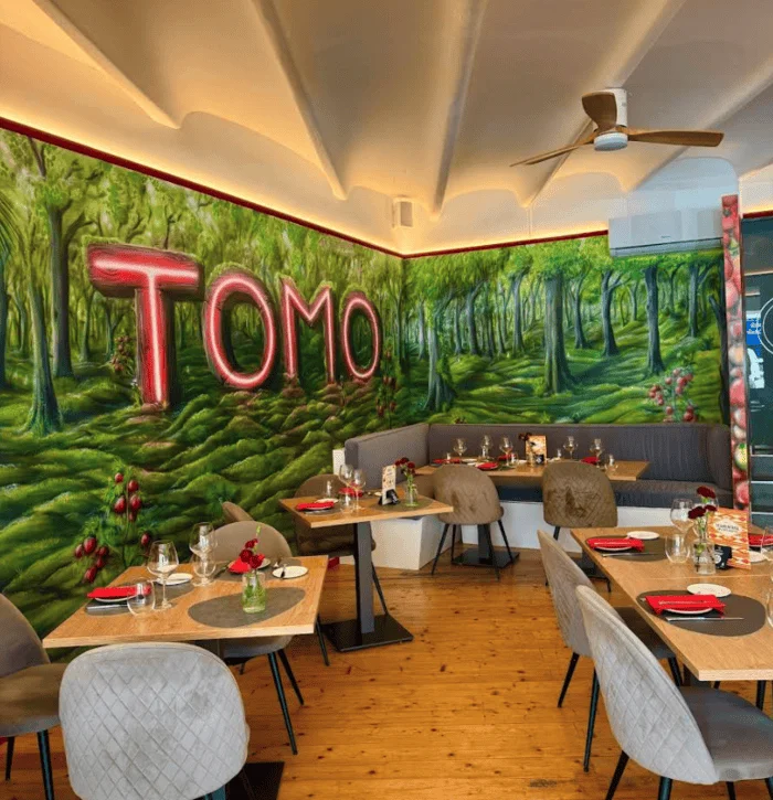Tomo Restaurant in Santa Catalina - Palma de Mallorca healthy fast food presented well