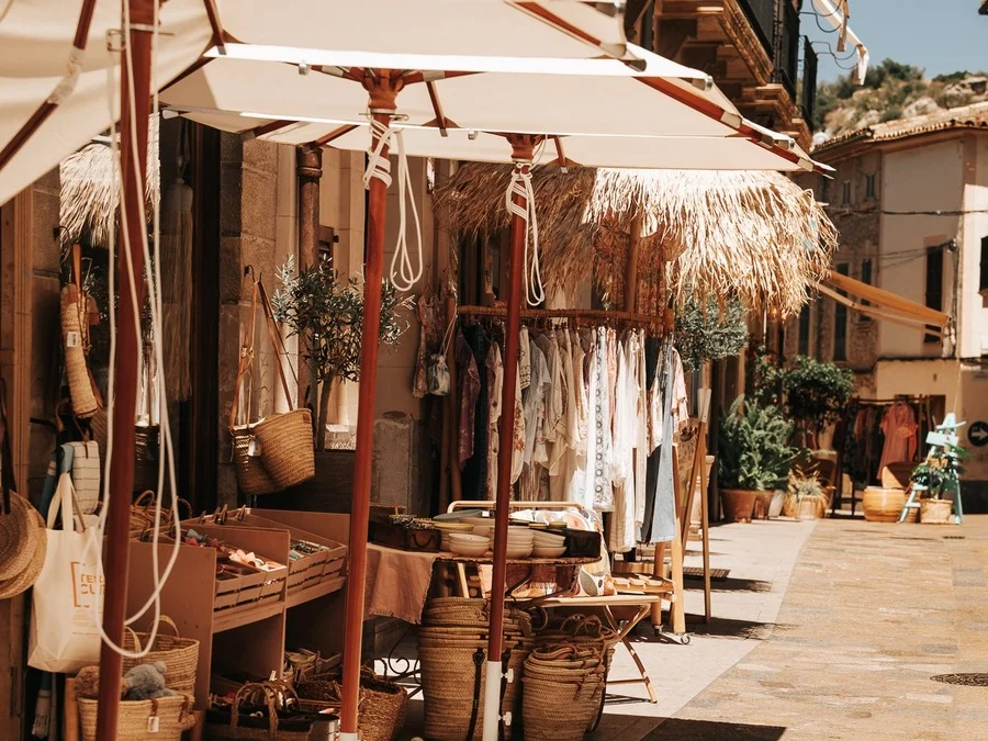Strolling the streets of Pollença town during the self-guided food tour from Food Tours Balearics